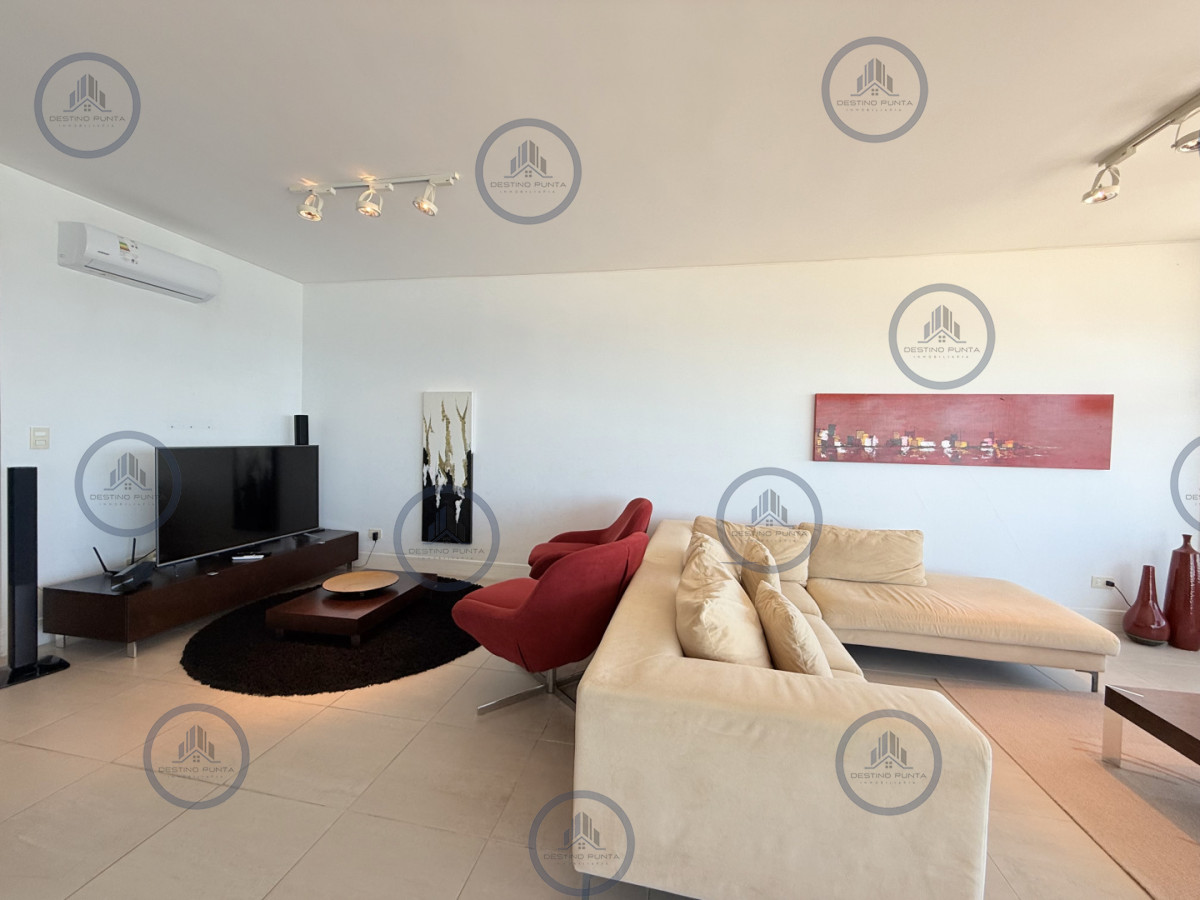 Apartamento ID.219 - Alquiler temporario de apartamento esquinero piso alto en Torre Le Parc, Playa Brava