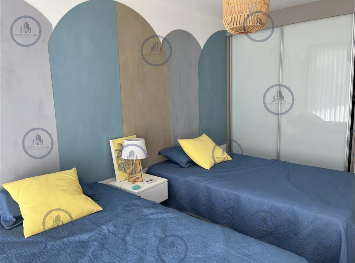 Apartamento ID.2760 - Alquiler temporal de apartamento de 2 dormitorios con 2 baños en excelente ubicación entre playas mansa y brava 