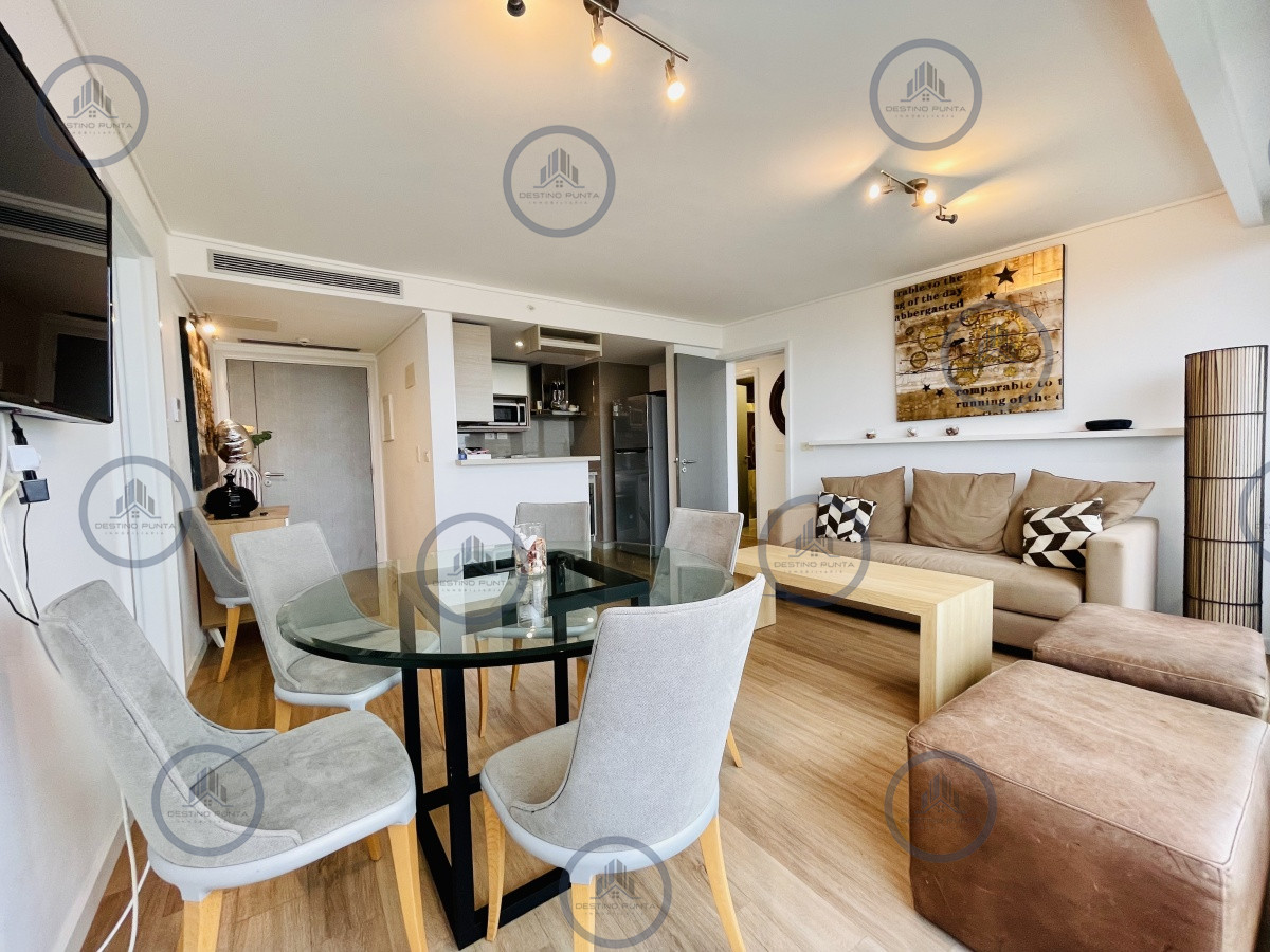 Apartamento ID.111 - Excelente Apartamento de 2 Dormitorios en Venta y Alquiler - Playa Mansa, Punta del Este