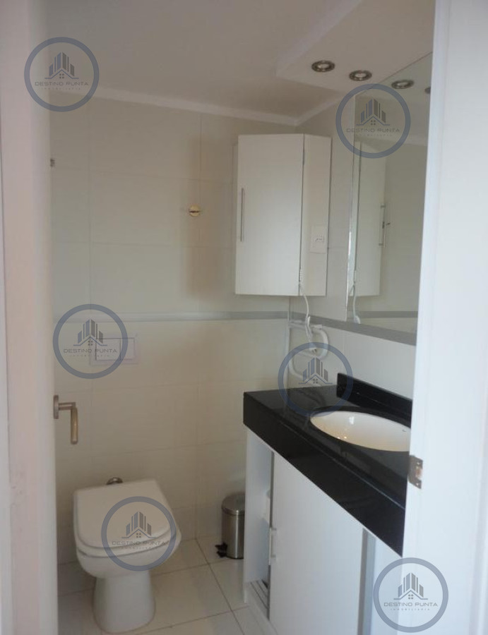 Apartamento ID.956 - Apartamento de 6 Dormitorios Frente al Puerto de Punta del Este