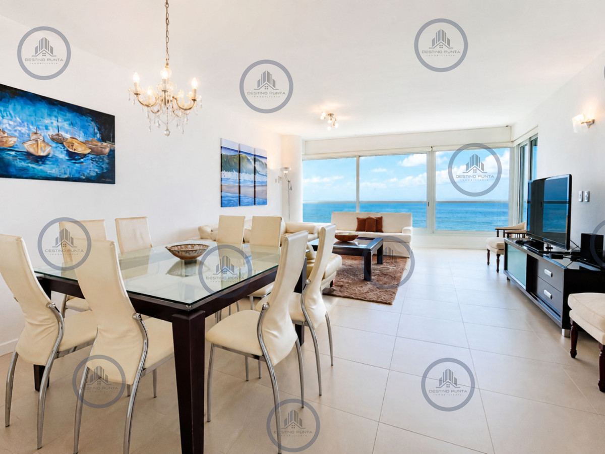 Apartamento ID.484 - Apartamento de 2 Dormitorios más Dependencia en Torre Le Parc, Playa Brava