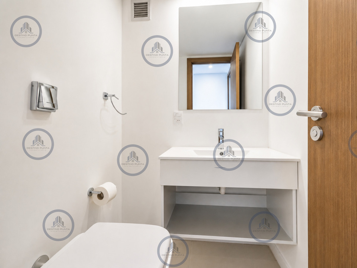 Apartamento ID.310 - Alquiler temporal de apartamento de 2 dormitorios con parrillero en Playa Brava