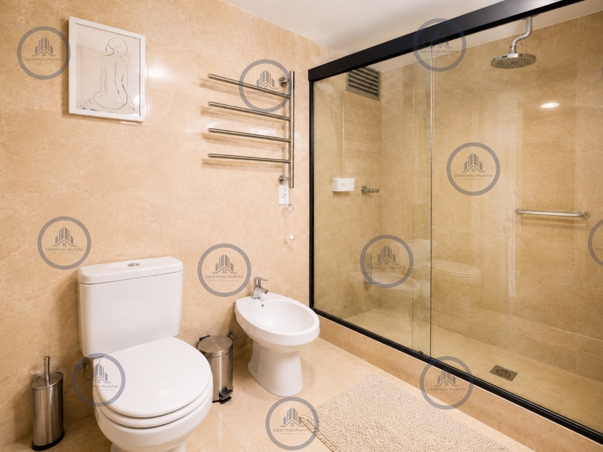 Apartamento ID.3027 - Espectacular Apartamento de 3 Dormitorios en Península de Punta del Este. En Venta y Alquiler Anual
