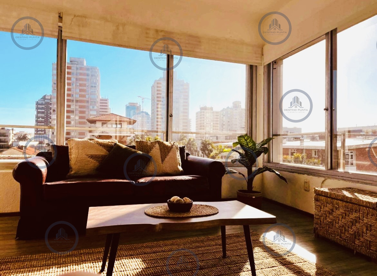 Apartamento de 2 Dormitorios en el corazón de la Península de Punta del Este — fotografía 2