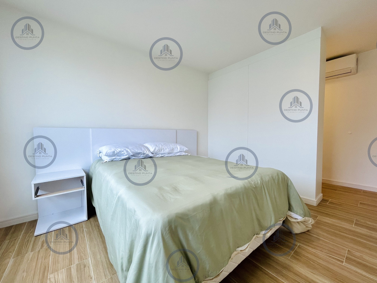 Apartamento ID.1243 - Moderno Apartamento de 2 Dormitorios en Playa Brava, Punta del Este