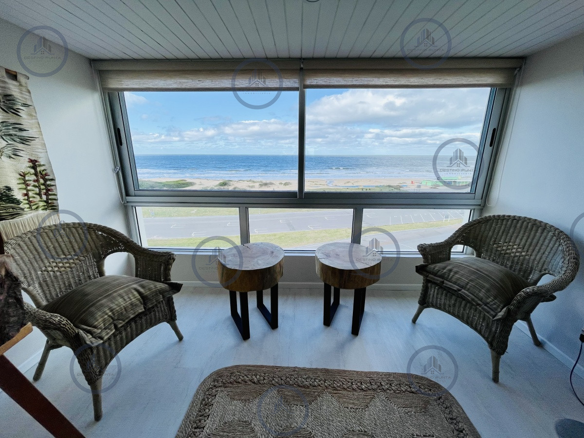 Alquiler temporario de apartamento de dos dormitorios con dos baños frente a Playa los Dedos, Punta del Este — fotografía 2