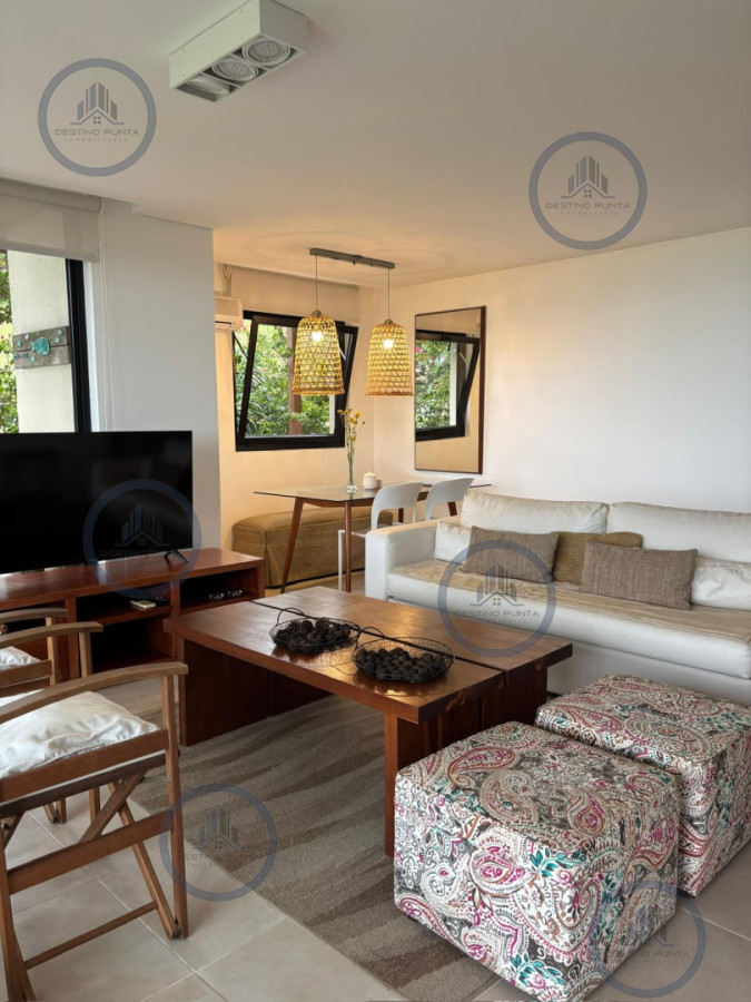 Apartamento ID.377 - Alquiler temporario de apartamento de dos dormitorios con parrillero, Punta Ballena