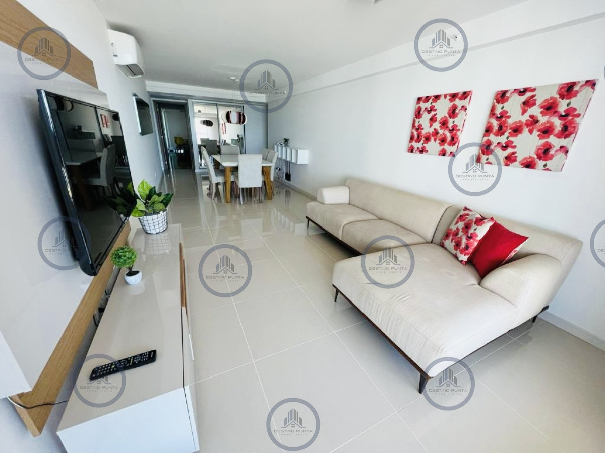 Apartamento ID.1765 - Alquiler temporario de Apartamento de 2 Dormitorios con Parrillero en torre Premium, Playa Brava