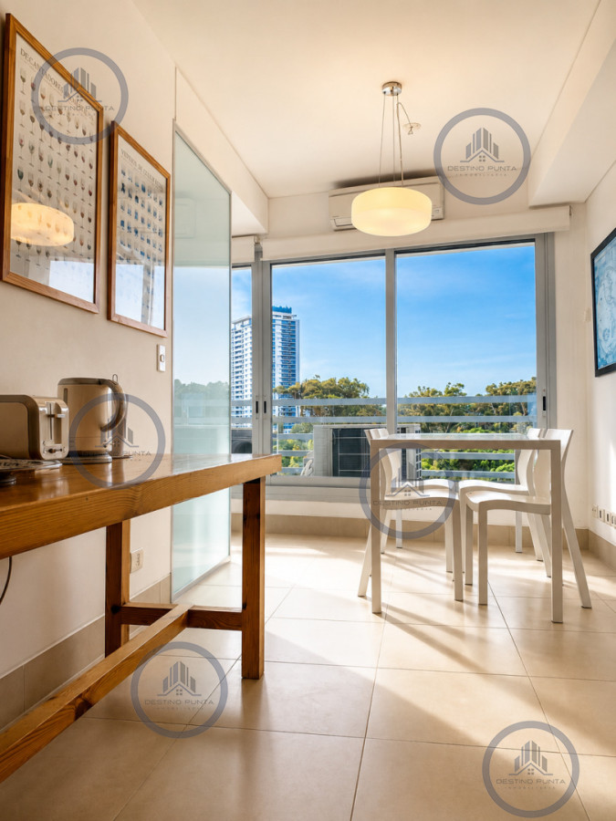 Apartamento ID.48 - Apartamento esquinero de 3 Dormitorios ý Dependencia de servicio, Torre LE PARC, playa Brava. Punta del Este