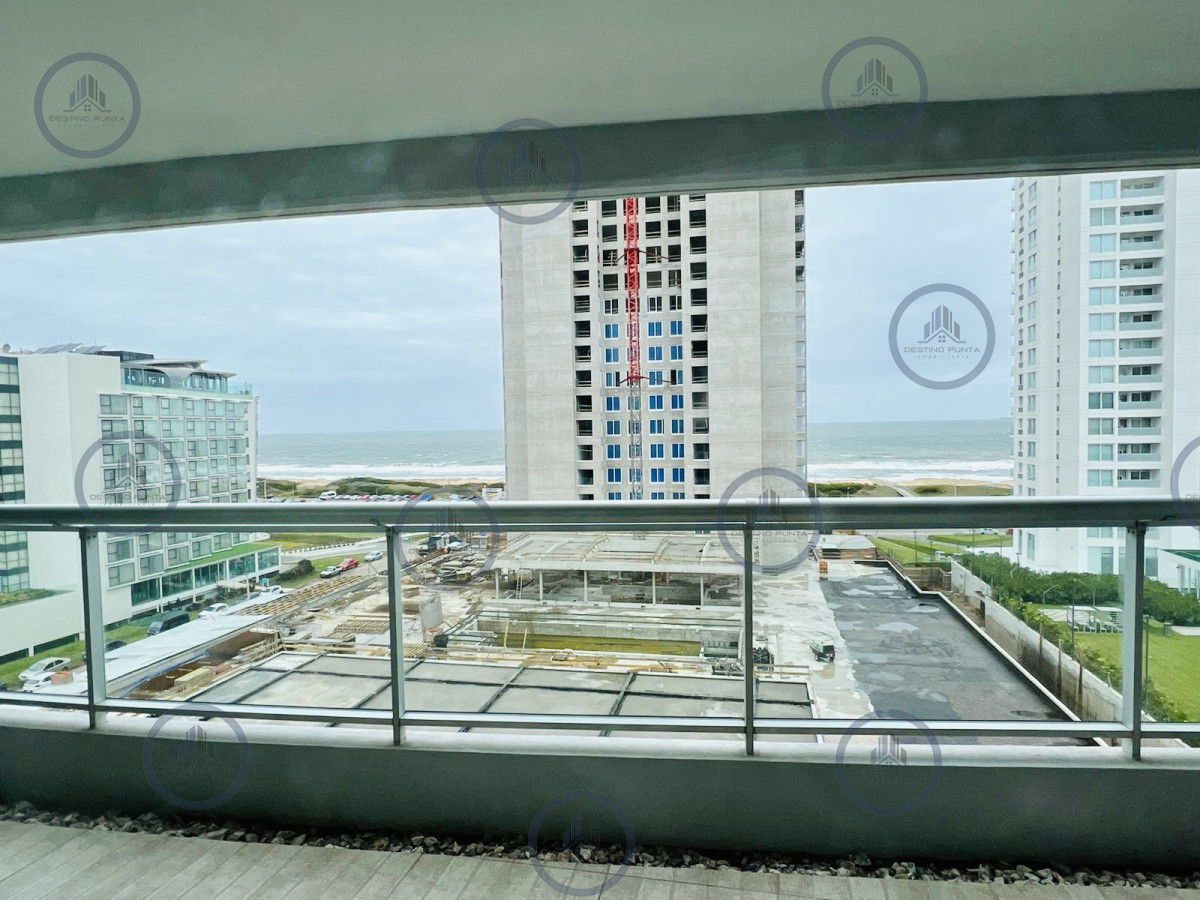 Apartamento ID.1682 - Apartamento de 2 Dormitorios y Parrillero con Vista al Mar en Playa Brava, Look Brava
