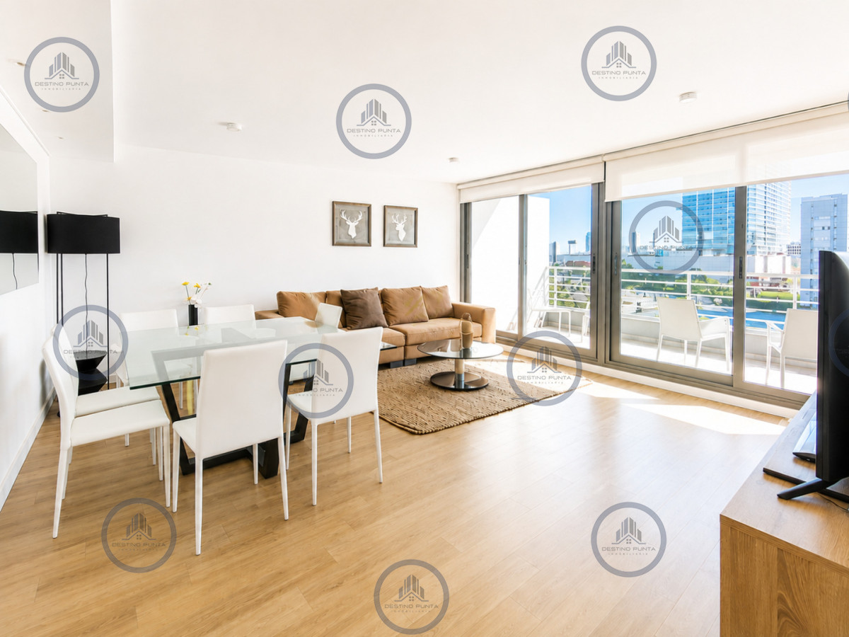 Apartamento ID.3290 - Excelente Apartamento de 2 Dormitorios en Alexander Boulevard, Punta del Este