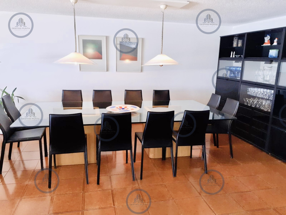 Apartamento ID.1173 - Espectacular Apartamento de 3 Dormitorios Frente al Mar, Playa Brava