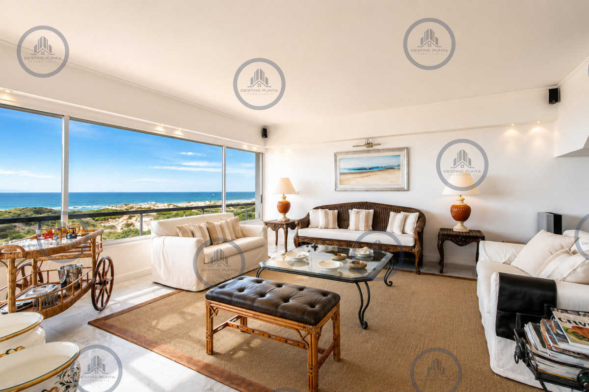 Penthouse frente al mar en Playa Brava, 4 Dormitorios, Barbacoa y Jacuzzi - Rincón del Indio — fotografía 3