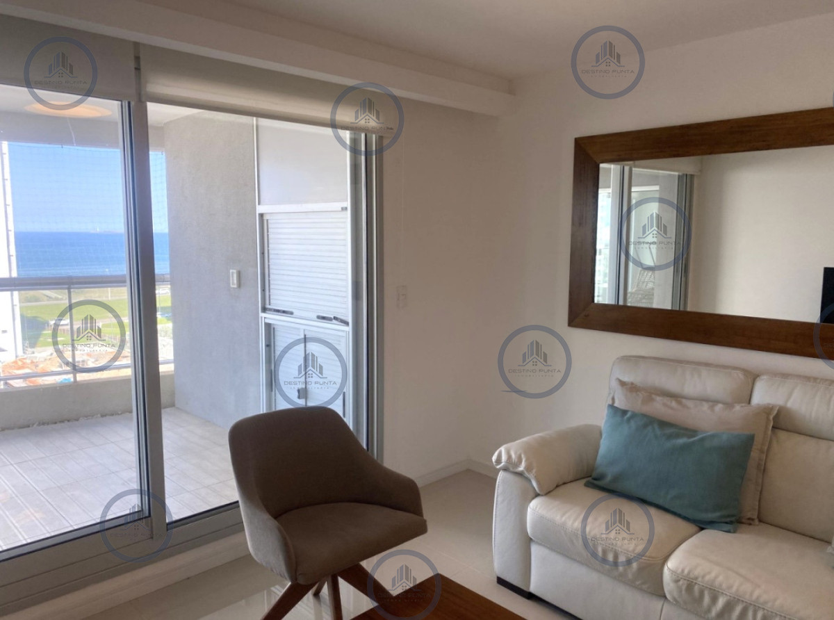 Apartamento ID.3284 - Alquiler temporal de apartamento a pasos de Playa Brava, 3 dormitorios mas dependencia y parrillero