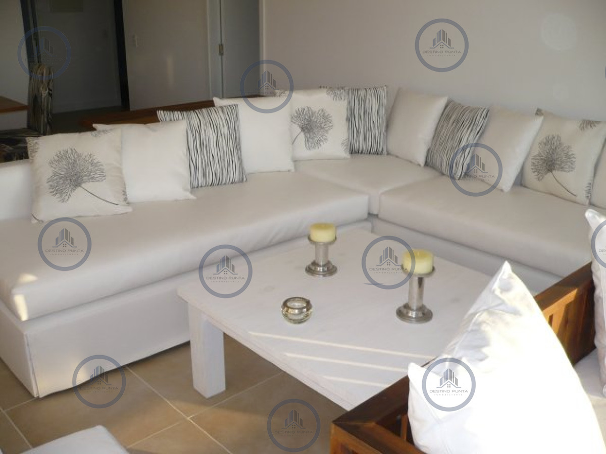 Apartamento ID.42 - Alquiler temporal de amplio departamento de un dormitorio con parrillero de uso exclusivo en complejo de Punta Ballena