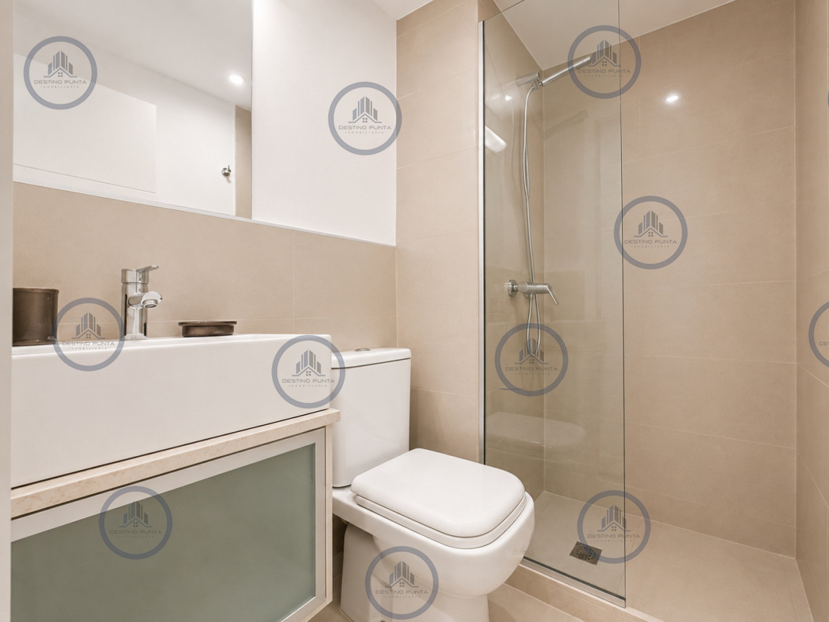 Apartamento ID.3259 - Moderno Apartamento de 3 Dormitorios frente al mar en Playa Brava, Punta del Este