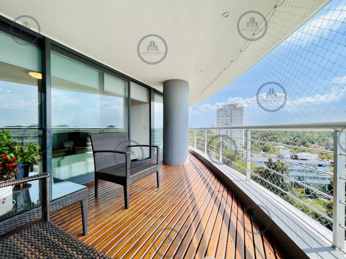 Apartamento ID.294 - Excelente Apartamento de 2 Dormitorios en Alquiler - Punta del Este