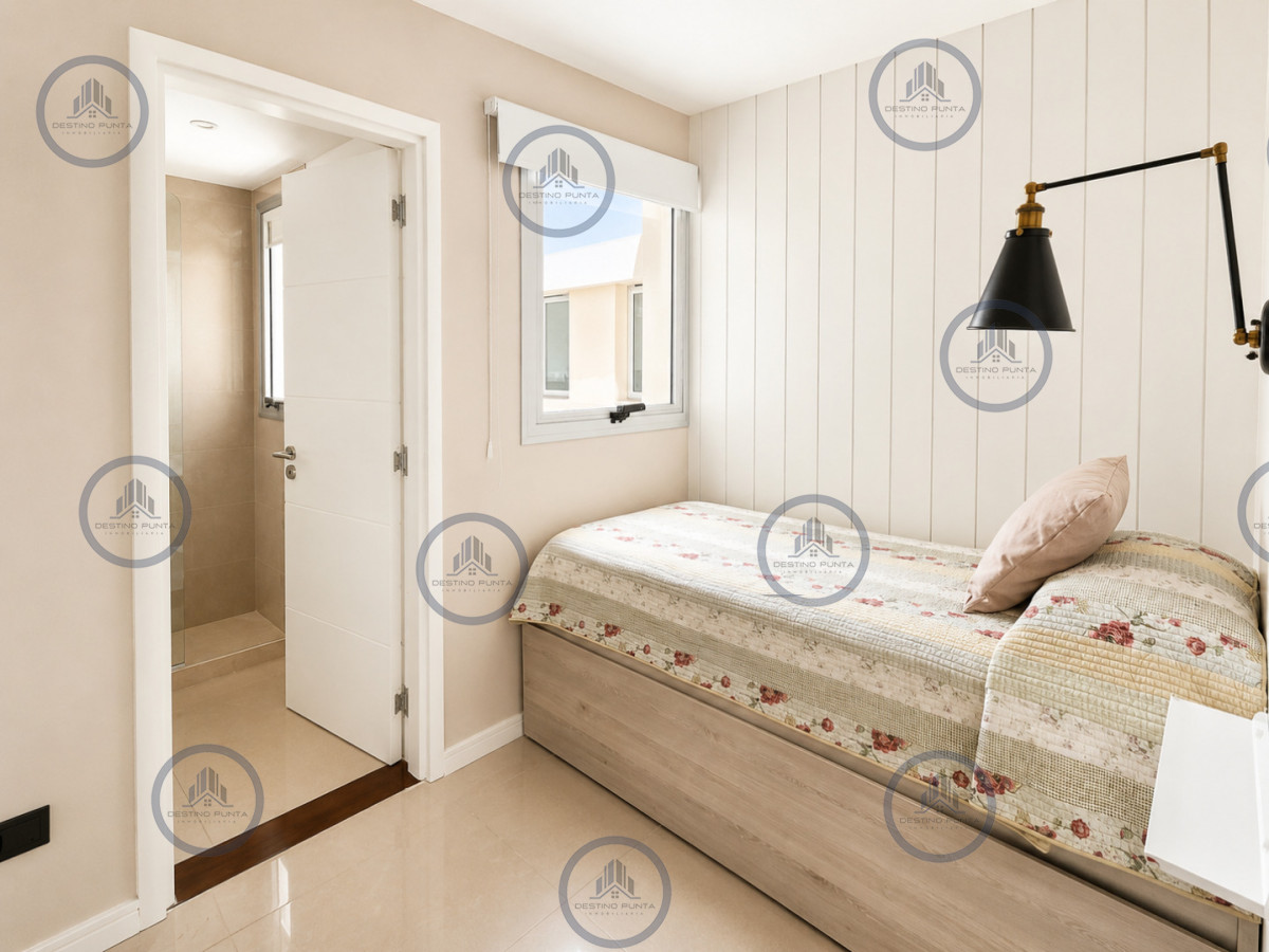 Apartamento ID.3259 - Moderno Apartamento de 3 Dormitorios frente al mar en Playa Brava, Punta del Este