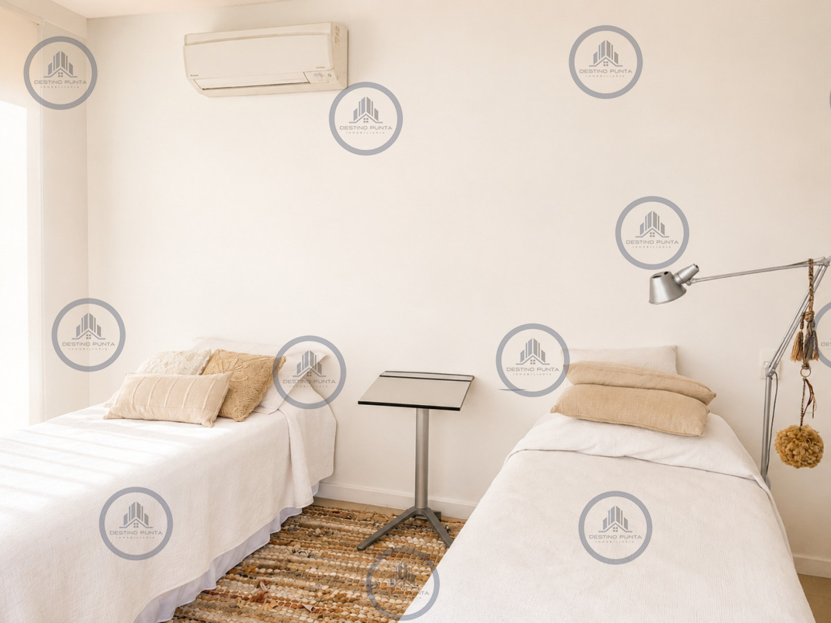 Apartamento ID.48 - Apartamento esquinero de 3 Dormitorios ý Dependencia de servicio, Torre LE PARC, playa Brava. Punta del Este