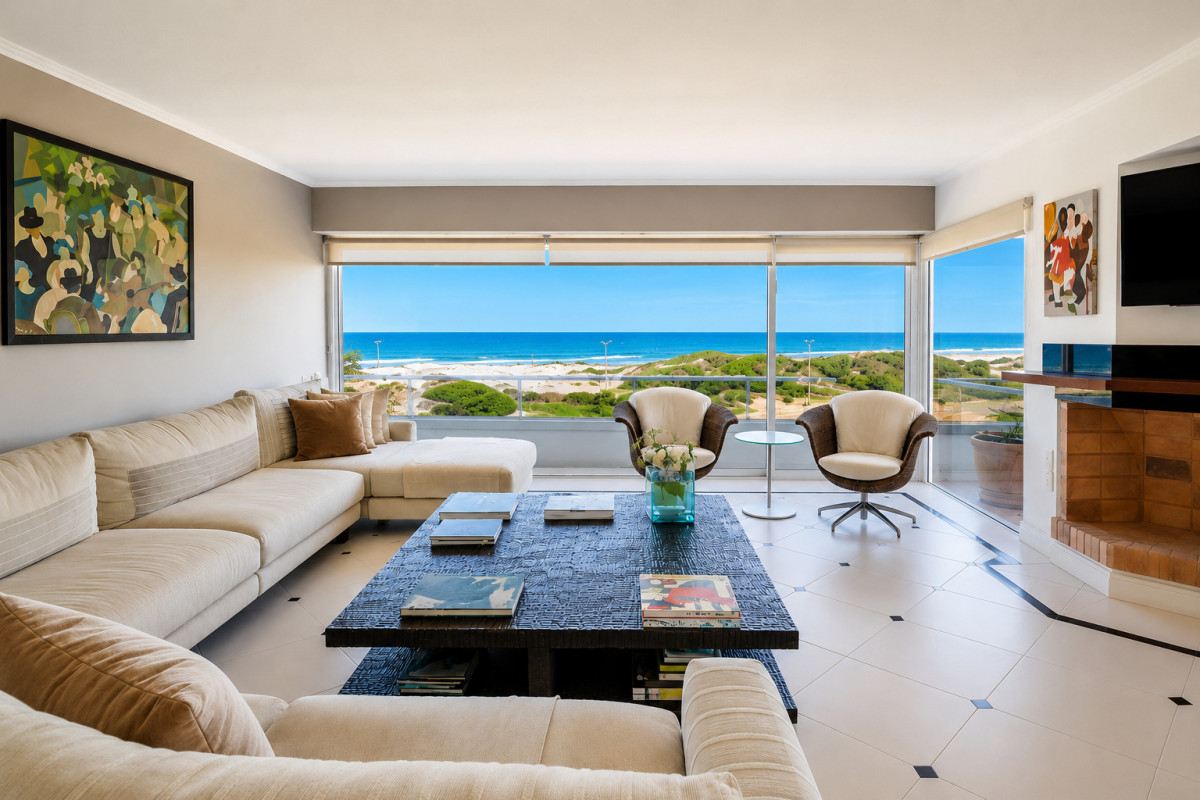 Imagen de Penthouse en venta 6 Dorm Premium | Primera línea, Playa Brava.