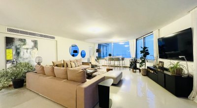 Apartamento ID.2024 - Moderno Apartamento Frente Al Mar, 3 Dormitorios y Dependencia