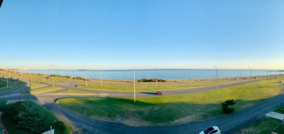 Penthouse a Estrenar de 2 Dormitorios frente a Playa Mansa - Venta