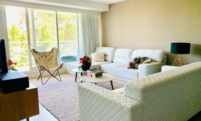Venta de Apartamento de 3 Dormitorios en YOO - Punta del Este