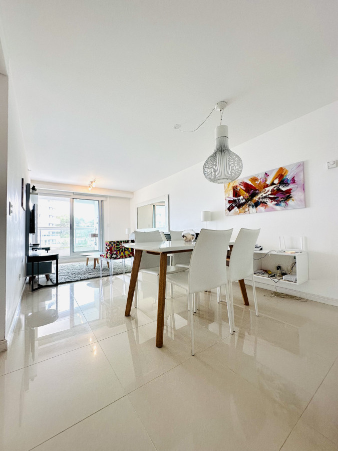 Apartamento de 1 Dormitorio en playa Brava, Punta del Este