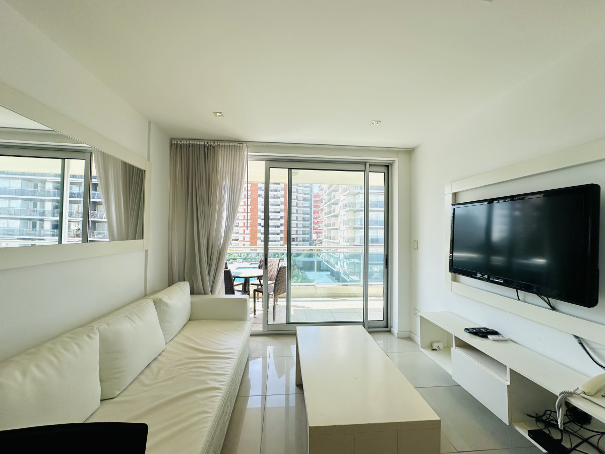 Oportunidad en Venta, Apartamento de 1 Dormitorio en torre con servicios, Aidy Grill