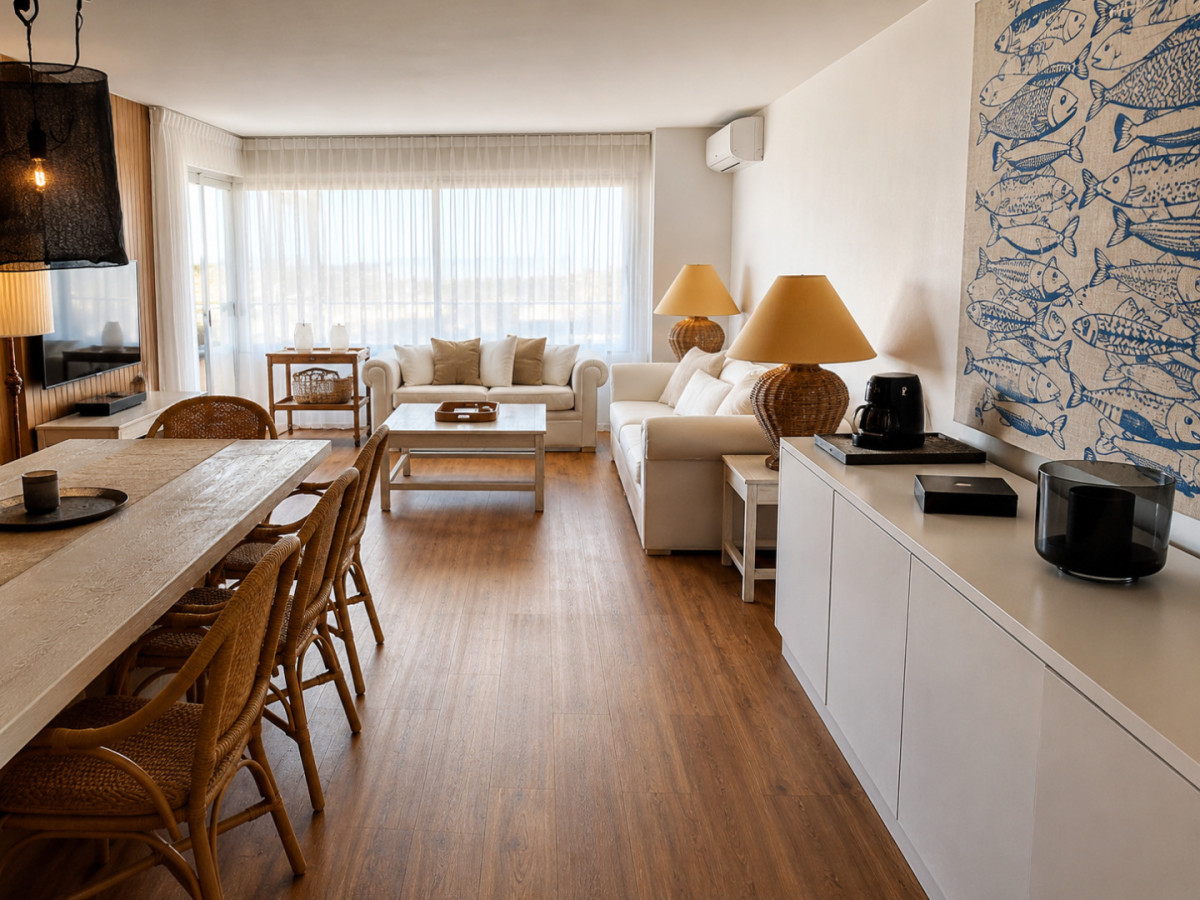 Venta Apartamento 3 Dormitorios con vista en playa Montoya, La Barra