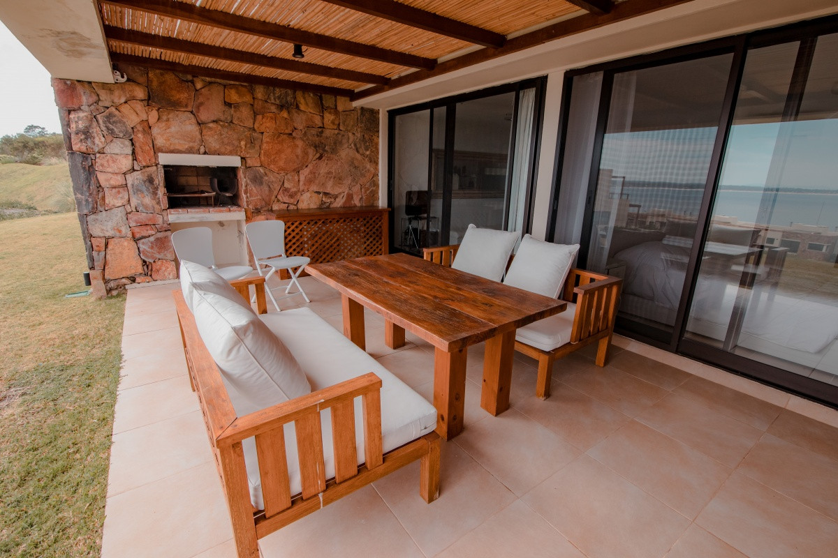 Alquiler temporario de apartamento de un dormitorio con parrillero, Punta Ballena