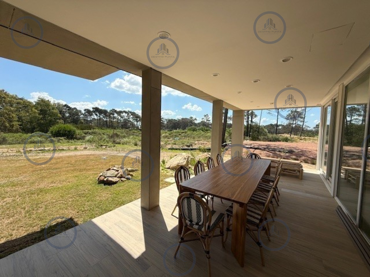 Casa ID.2345 - Casa en venta y alquiler en Barrio Cerrado La Reserva de Montoya