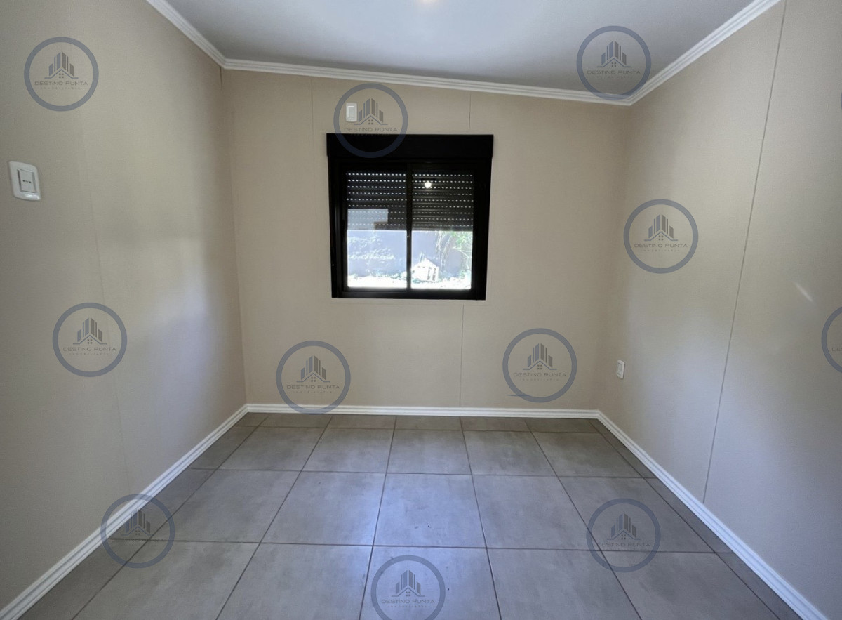Casa en venta a estrenar de 2 dormitorios cerca del Arroyo en El Tesoro, La Barra — fotografía 4