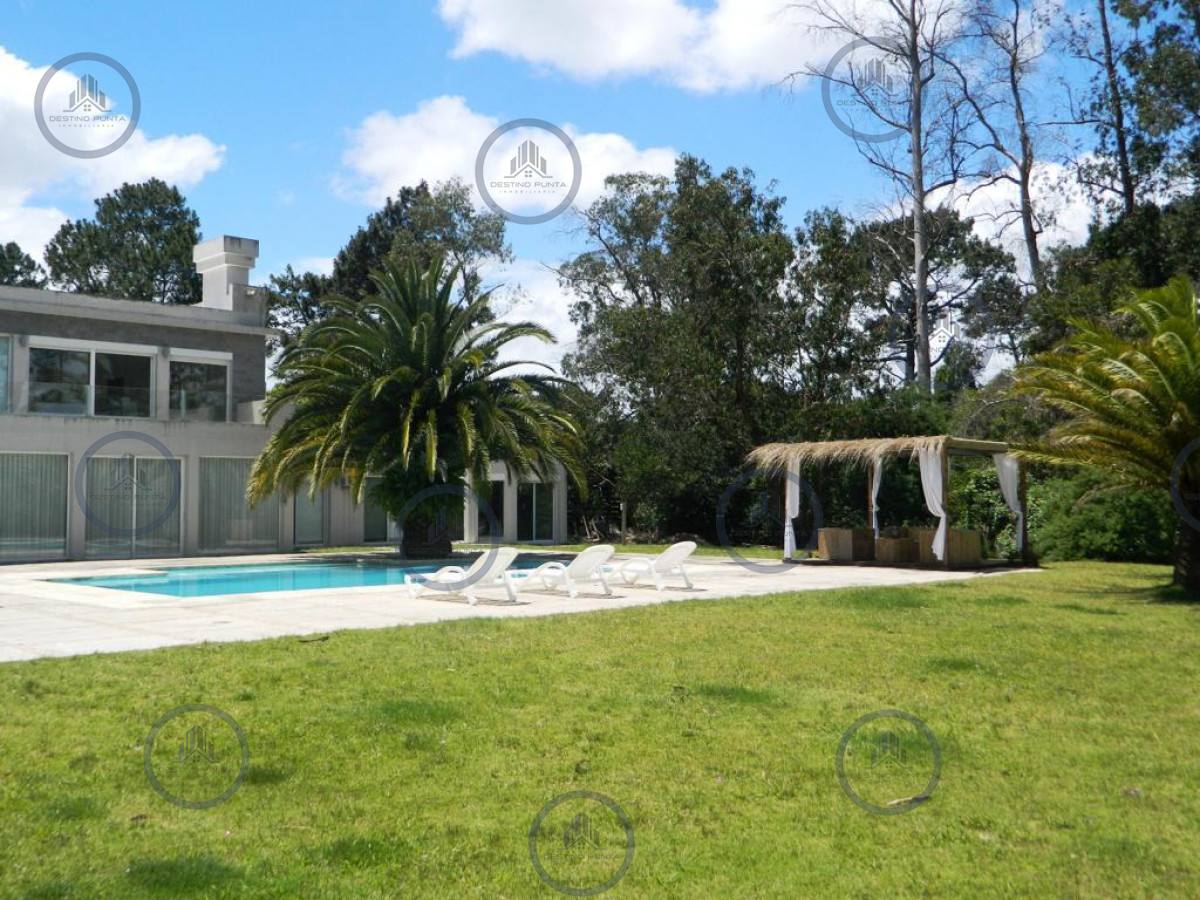 Moderna Casa de 4 Dormitorios en el Golf - Punta del Este — fotografía 3