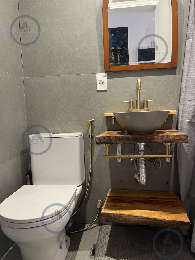 Casa ID.2838 - Casa de 3 dormitorios y 2 baños con piscina en barrio Marly, Punta del Este