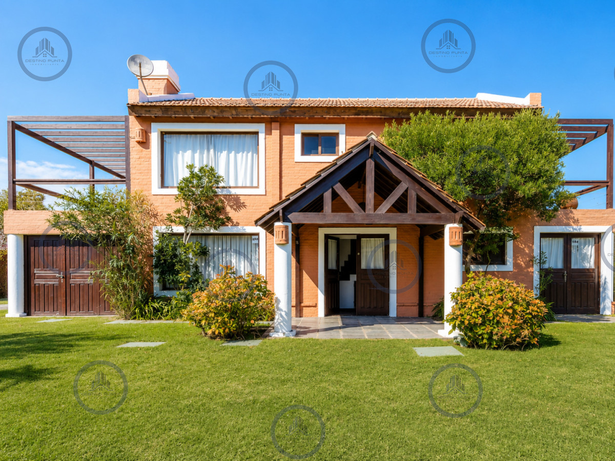 Casa ID.1097 - Excelente Casa de 4 Dormitorios con Vista al Mar y Piscina en Montoya, La Barra