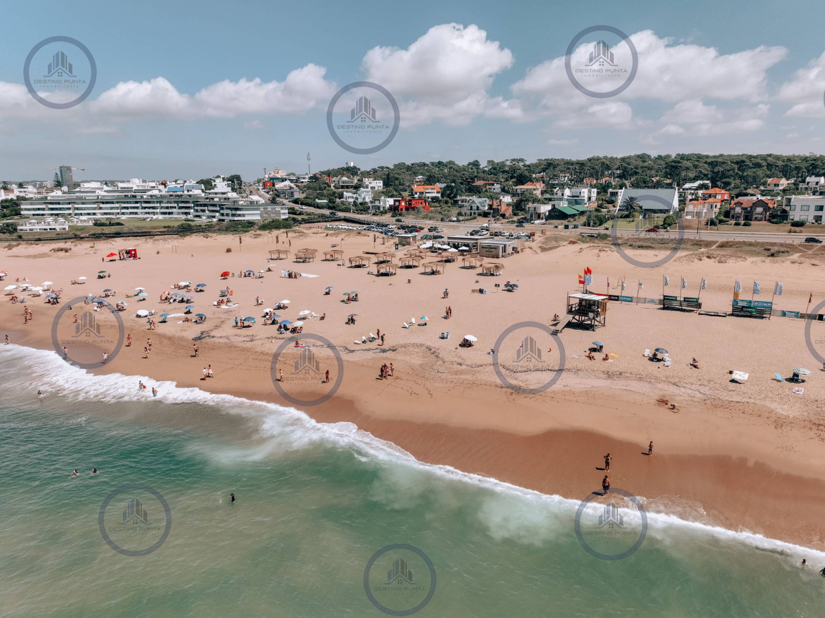 Casa ID.2345 - Casa en venta y alquiler en Barrio Cerrado La Reserva de Montoya