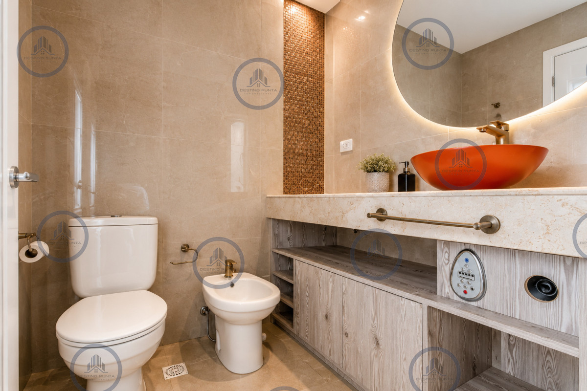 Casa ID.375 - Excelente Casa de 5 Dormitorios en Barrio Privado La Arbolada, Punta del Este