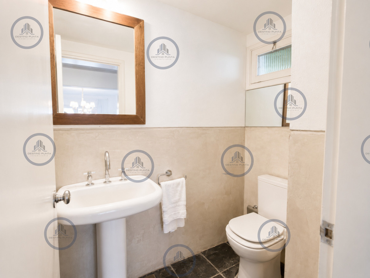 Casa ID.393 - Oportunidad en venta! Excelente Casa de 4 Dormitorios con Piscina y Parrillero en Montoya, La Barra
