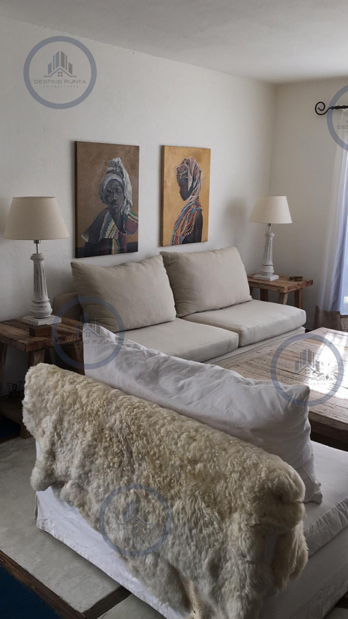 Excelente Casa de 4 Dormitorios en La Barra — fotografía 4