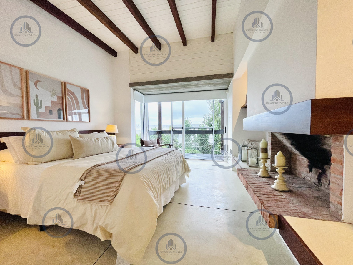 Casa ID.533 - Excelente Casa de 5 Dormitorios en Manantiales, Punta del Este