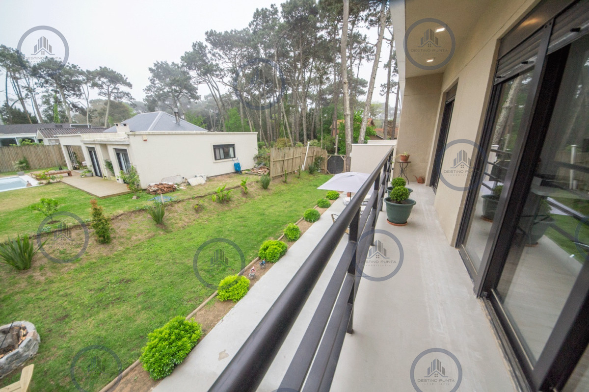 Casa ID.2366 - Casa en venta en San Rafael de 5 dormitorios, a estrenar