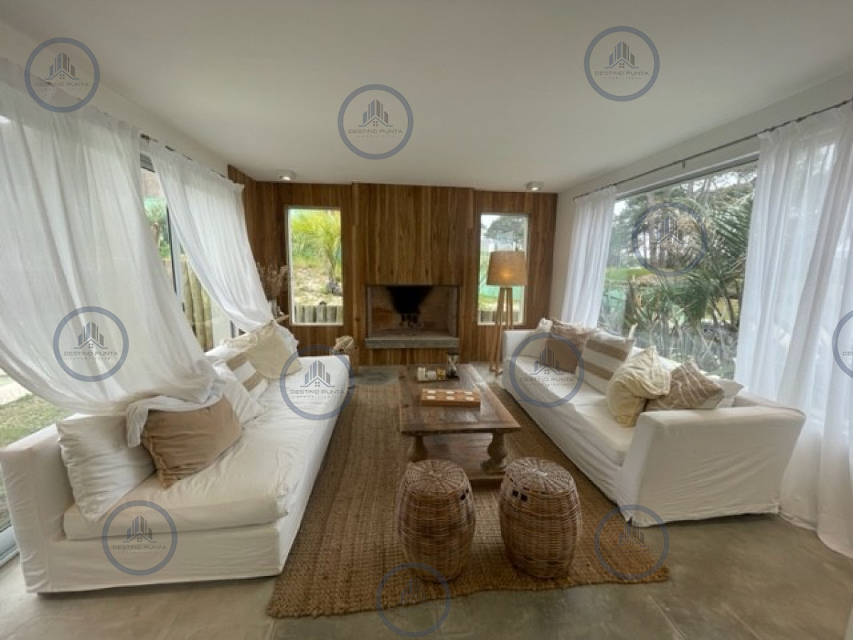 Casa de 3 Dormitorios y Piscina en Pinar del Faro, José Ignacio — fotografía 2