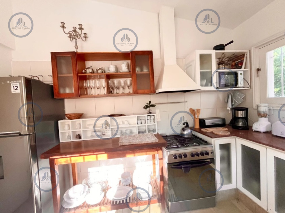 Casa ID.3109 - Cómoda Casa de 5 Dormitorios, Parrillero y Gran Jardín en San Rafael, Punta del Este