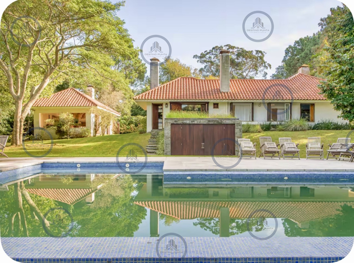 Exclusiva Casa en Alquiler de Temporada, Rincón del Indio, Punta del Este — fotografía 1