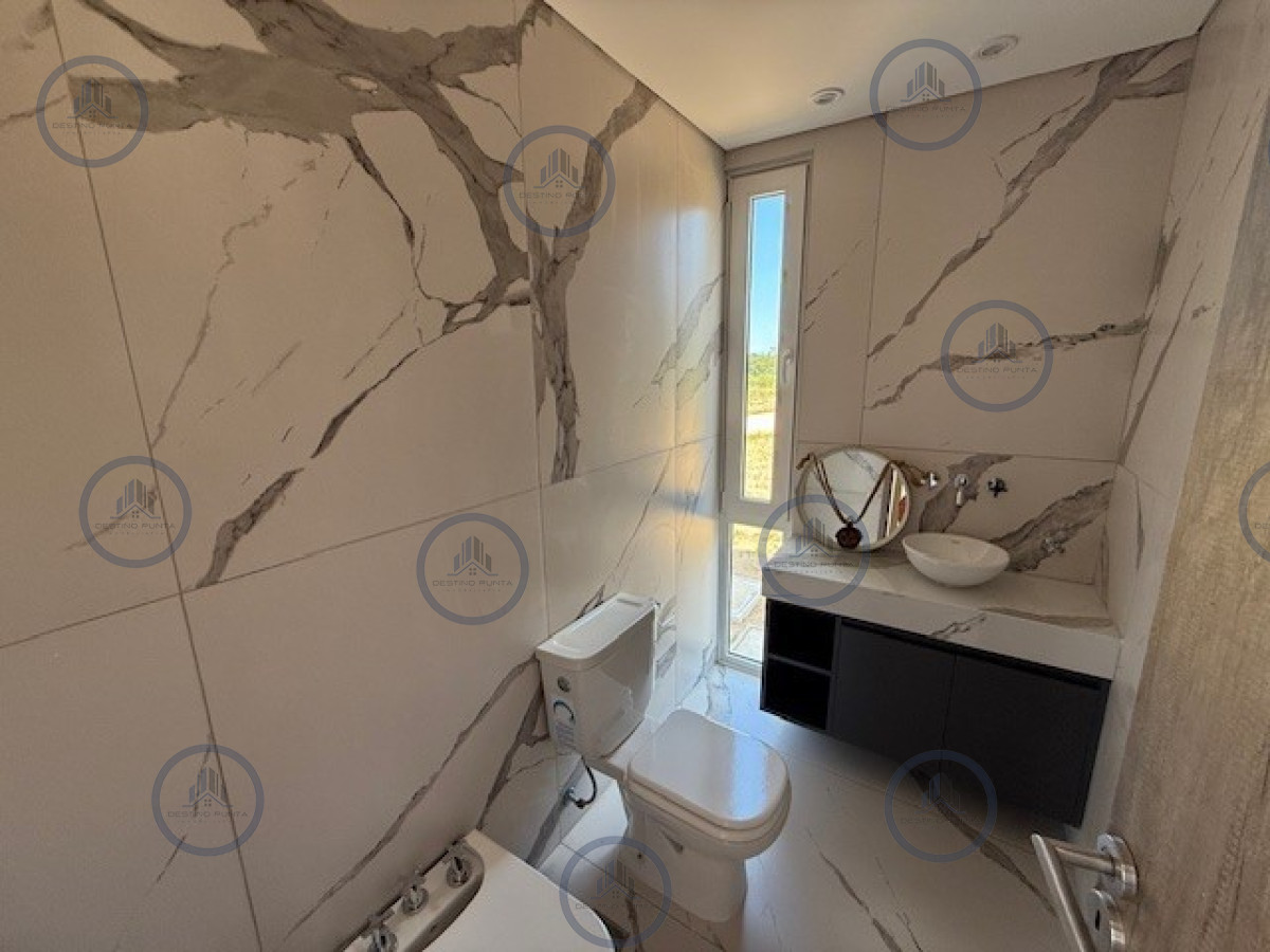 Casa ID.2345 - Casa en venta y alquiler en Barrio Cerrado La Reserva de Montoya