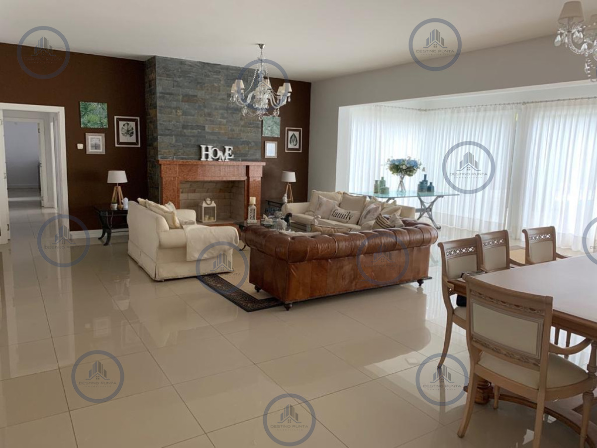 Moderna Casa de 4 Dormitorios en el Golf - Punta del Este — fotografía 4