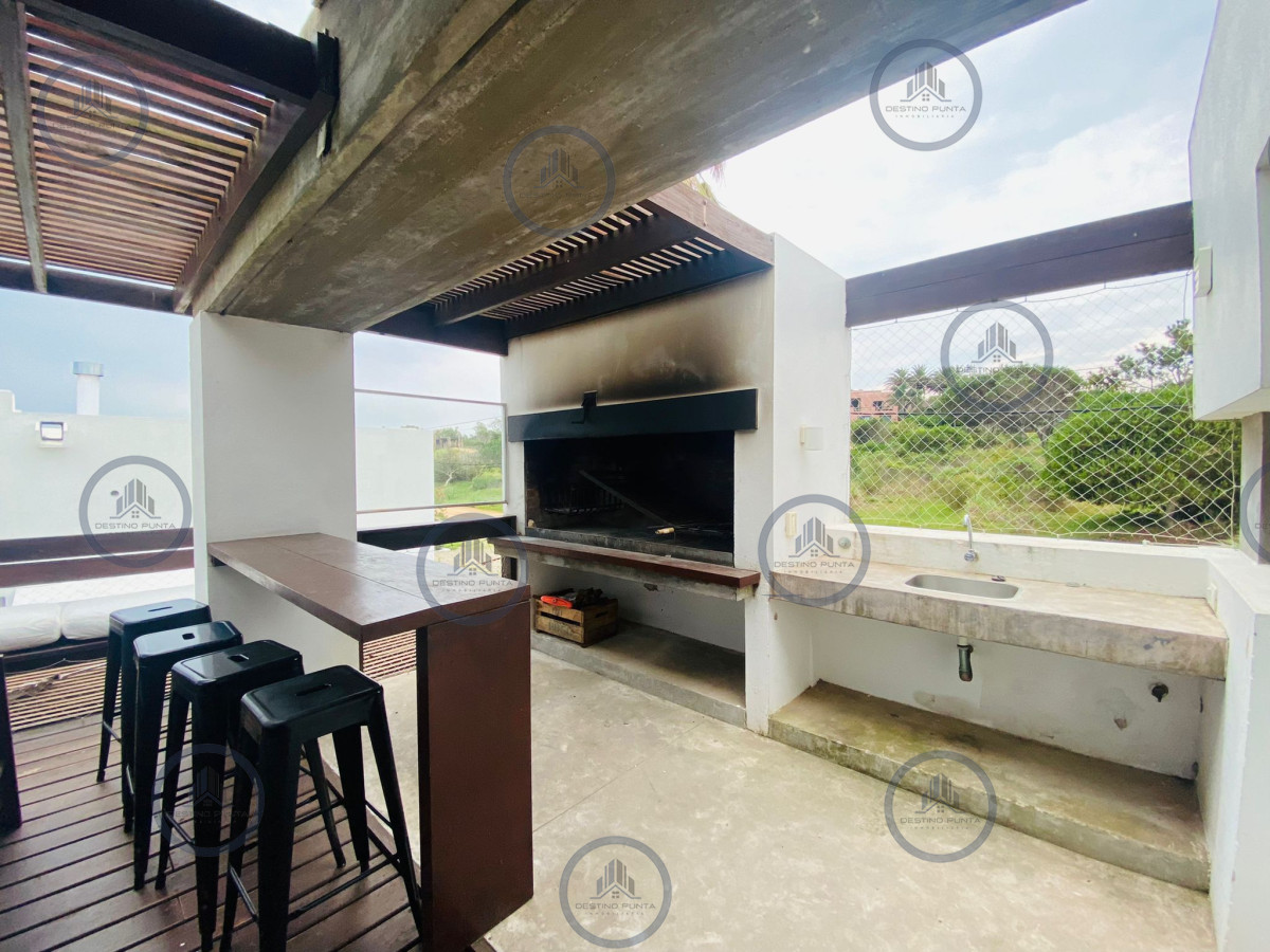 Casa ID.533 - Excelente Casa de 5 Dormitorios en Manantiales, Punta del Este