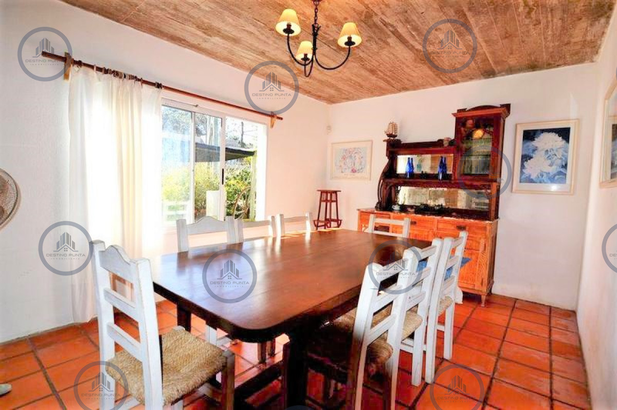 Casa de 4 Dormitorios en Montoya, La Barra — fotografía 2