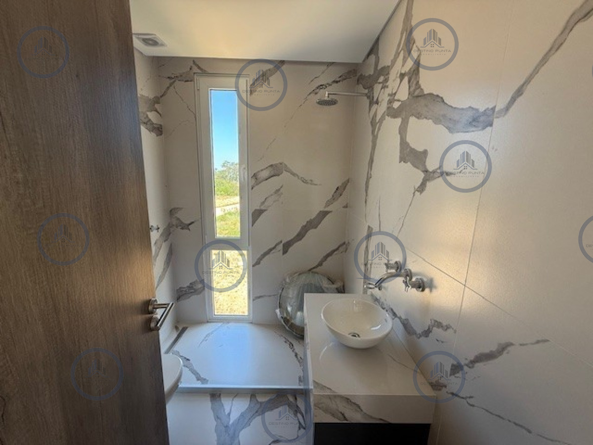 Casa ID.2345 - Casa en venta y alquiler en Barrio Cerrado La Reserva de Montoya